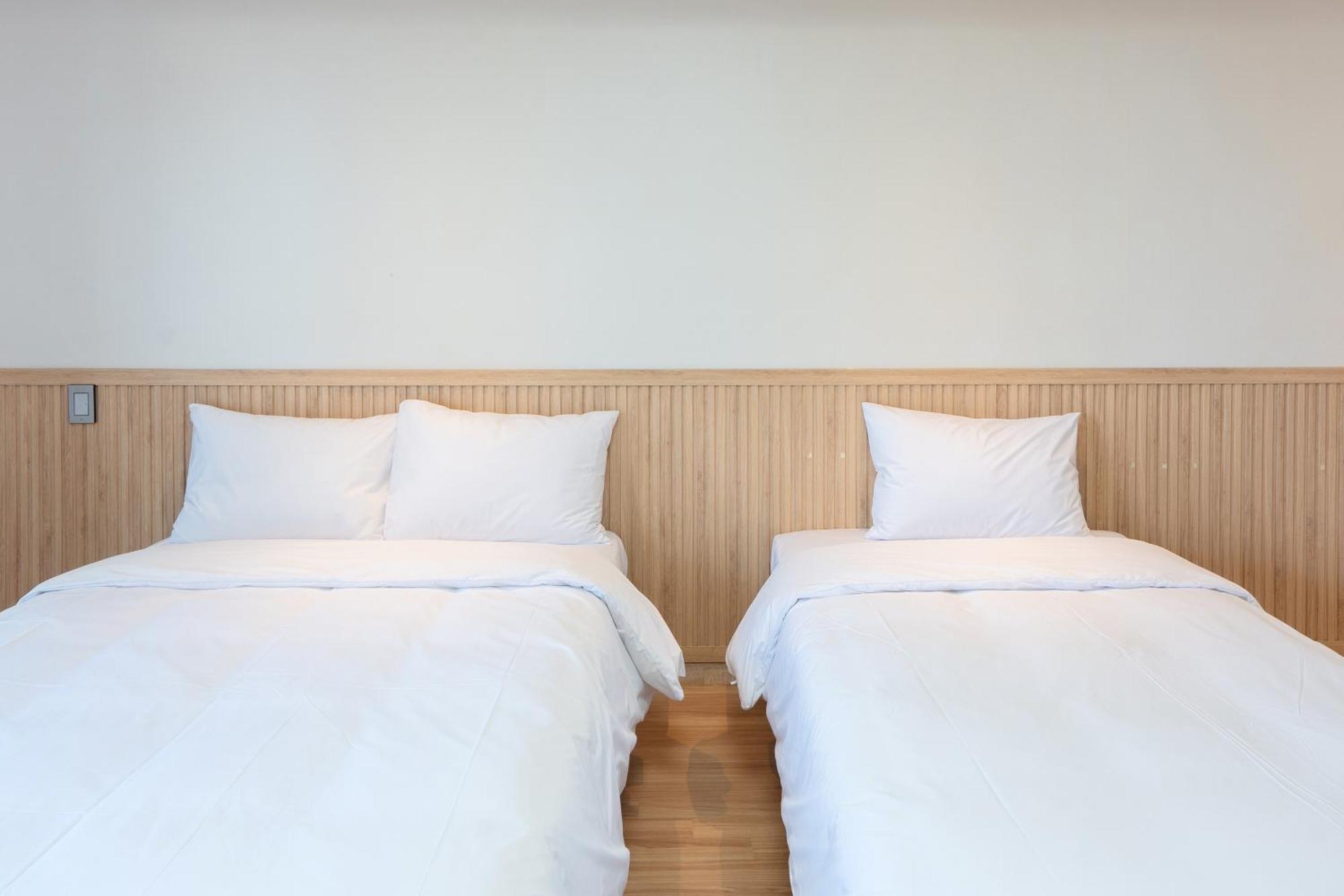 Ocean Palade Hotel Jeju Bagian luar foto